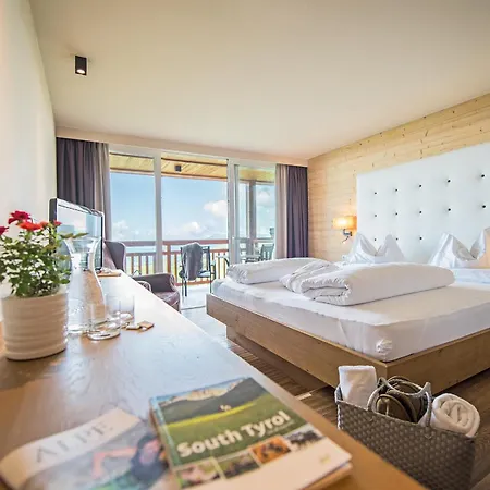 Goldknopf Hotel