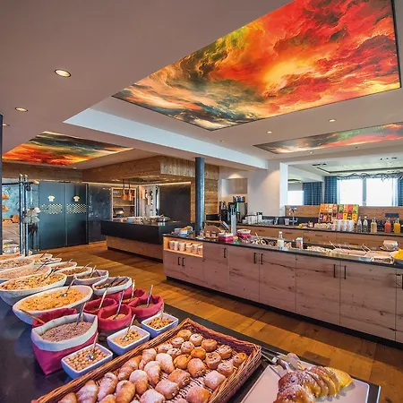 Goldknopf Hotel Alpe Di Siusi